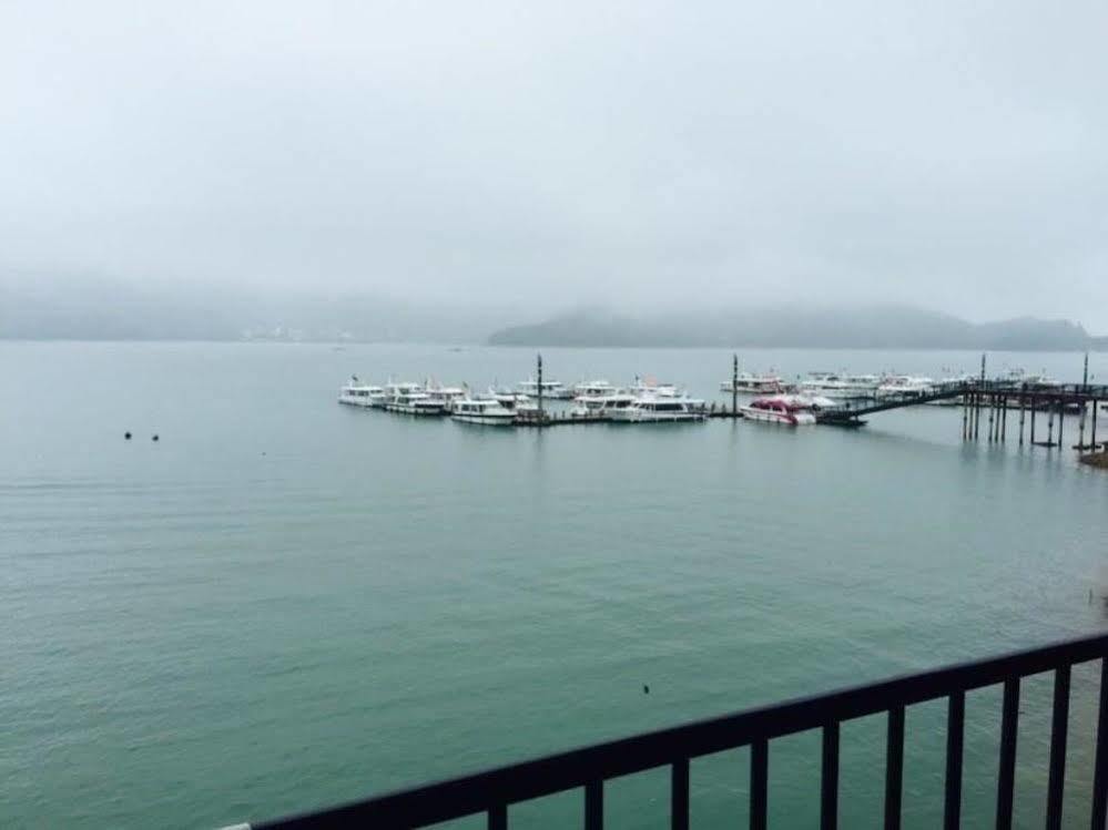 Sun Fog Hotel Jücsi Kültér fotó
